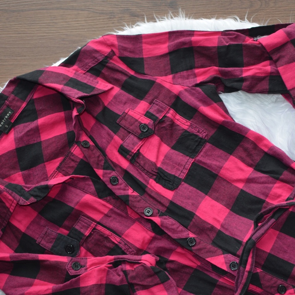 Plaid button down shirt - Picture 3 of 5